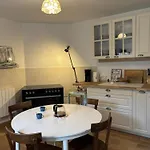 Holiday home Paisible 8 Pers Avec Jardin Proche Parc Le Pal - Fr-1-489-613